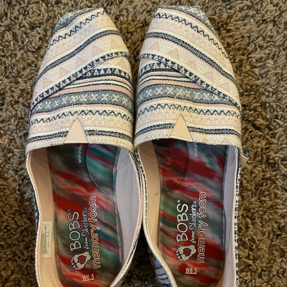 Aztec 6.5 BOBS by Skechers cloud foam shoes